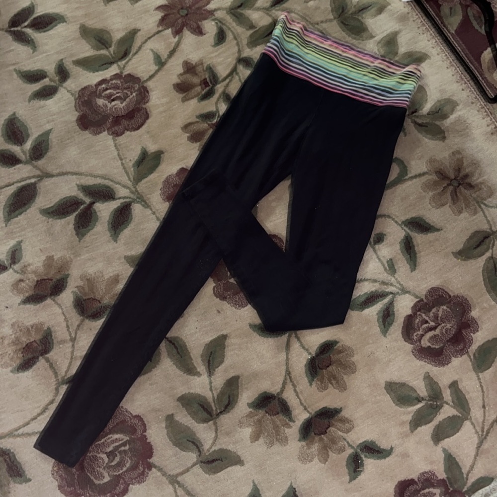 Victoria’s Secret black yoga leggings with multicolor waistband